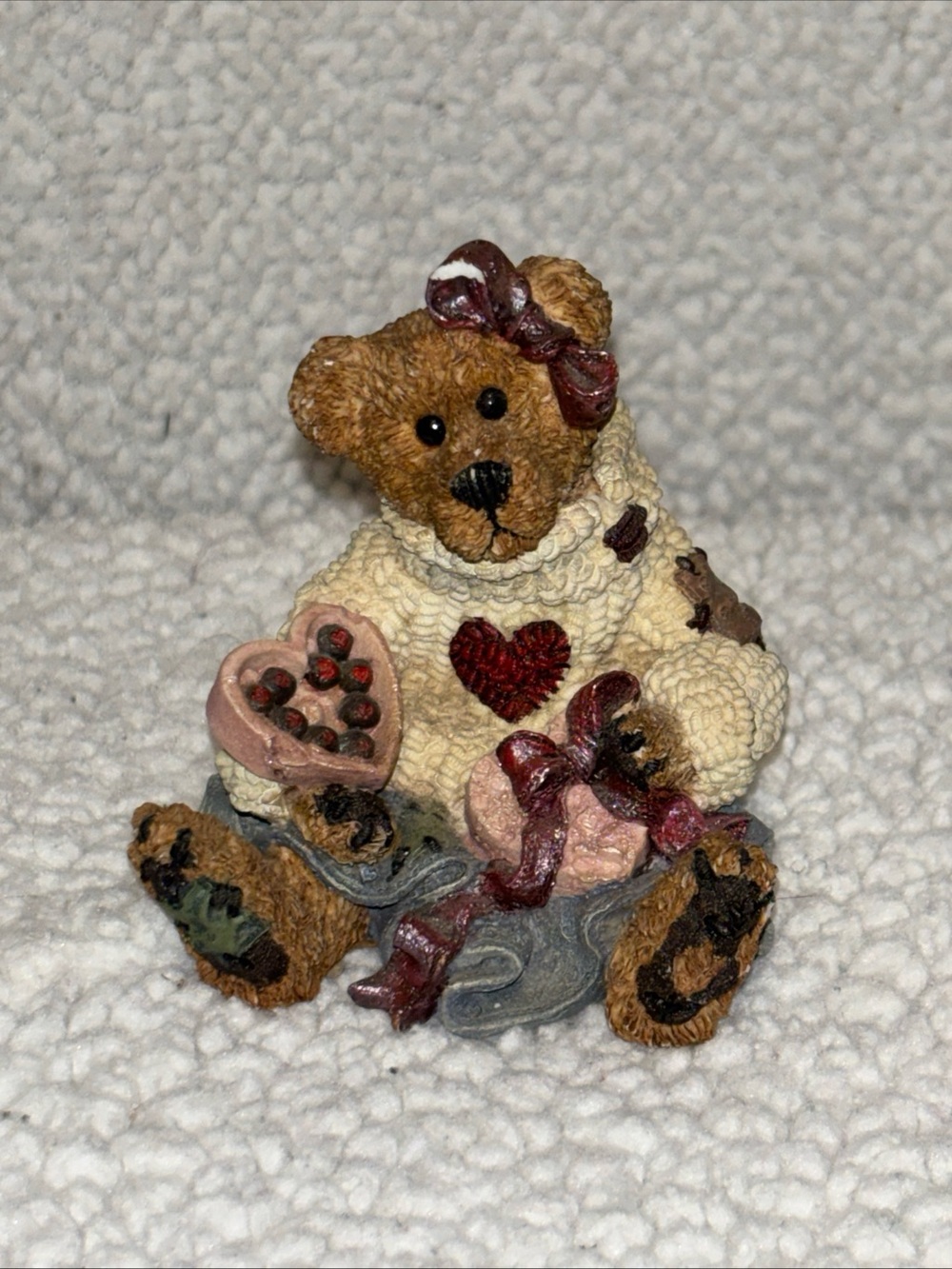 Vintage Resin Bear Figurine. Boyd’s Bears.